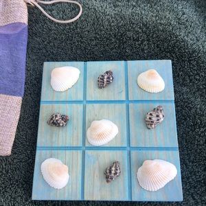 5" Tic Tac Toe board game with shells